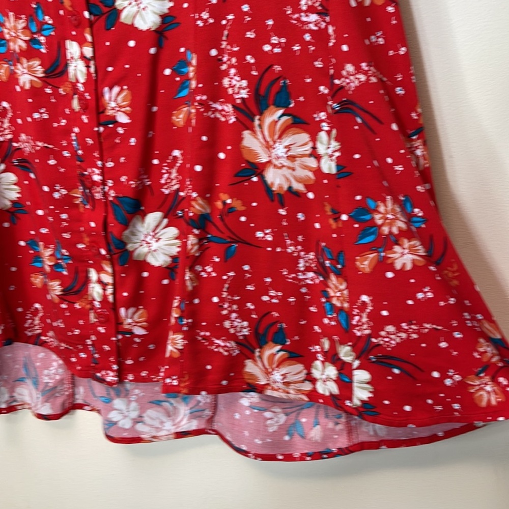 Torrid Fit And Flare Stretch Challis Button-Front Tank - Picture 7 of 14